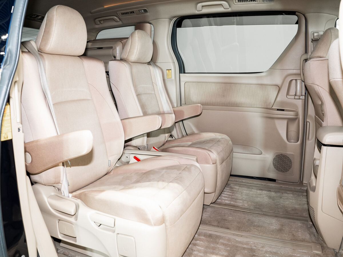 Toyota Alphard 2012 - фото автомобиля