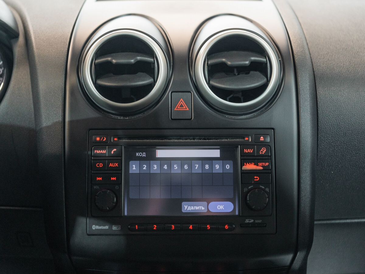 Nissan Qashqai 2011 - фото автомобиля