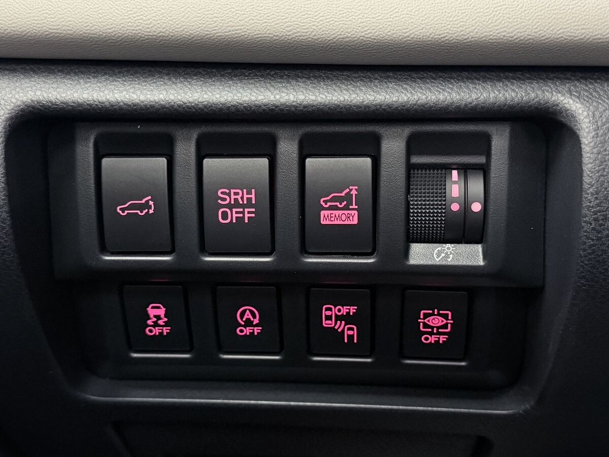 Subaru Forester 2022 - фото автомобиля