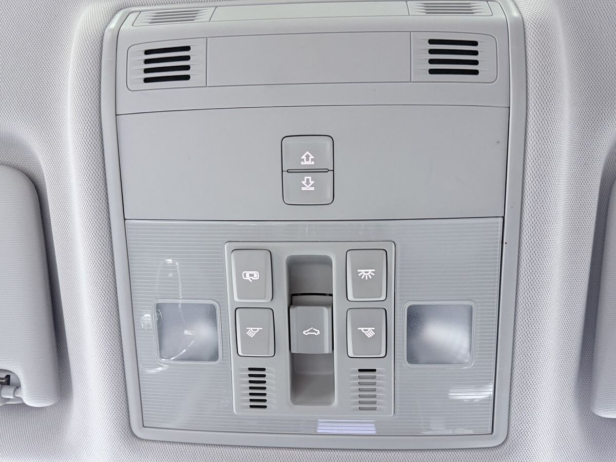 Skoda Karoq 2021 - фото автомобиля