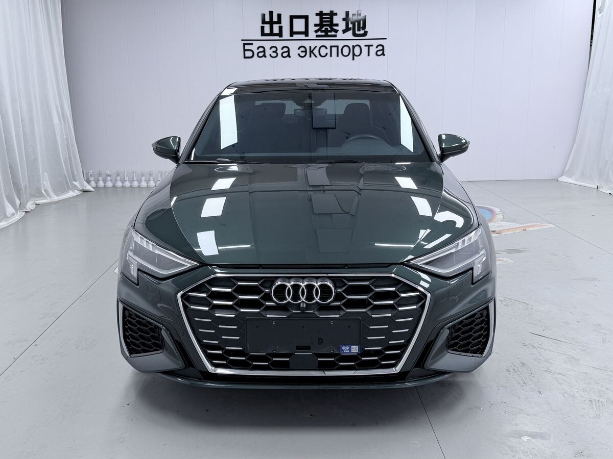Audi A3 2022 - фото автомобиля