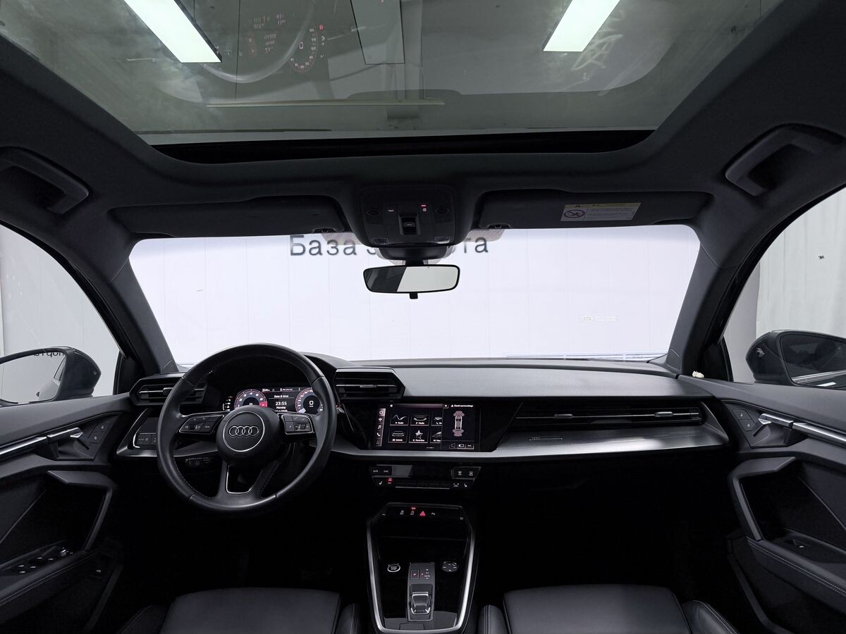 Audi A3 2022 - фото автомобиля