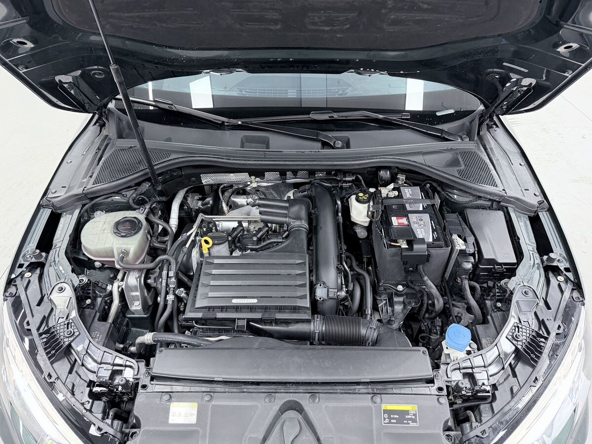 Audi A3 2022 - фото автомобиля