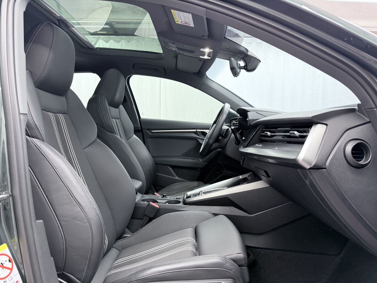 Audi A3 2022 - фото автомобиля