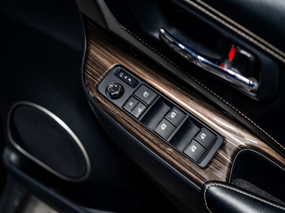 Toyota Harrier 2016 - фото автомобиля