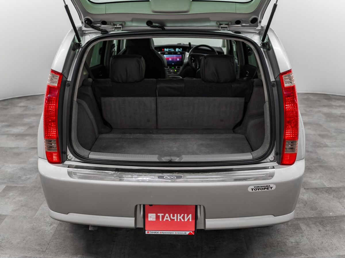 Toyota Opa 2003 - фото автомобиля