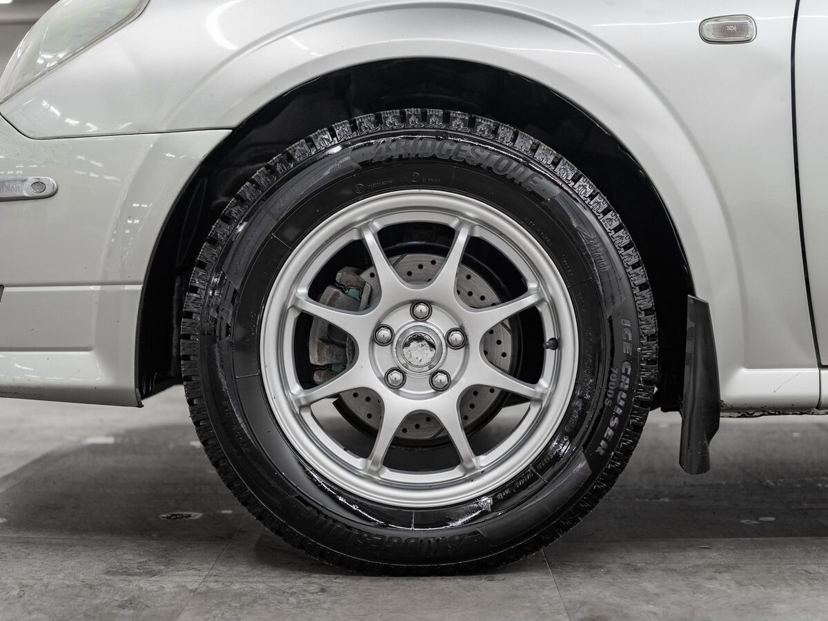 Toyota Opa 2003 - фото автомобиля