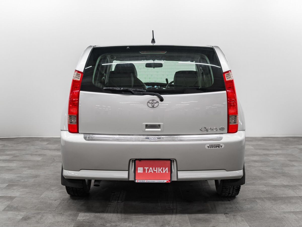 Toyota Opa 2003 - фото автомобиля