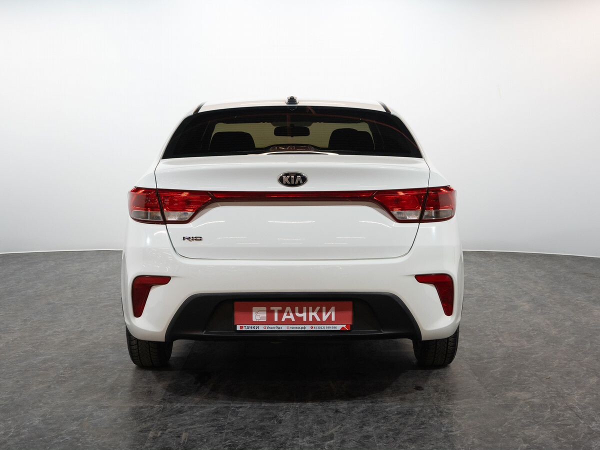 Kia Rio 2017 - фото автомобиля