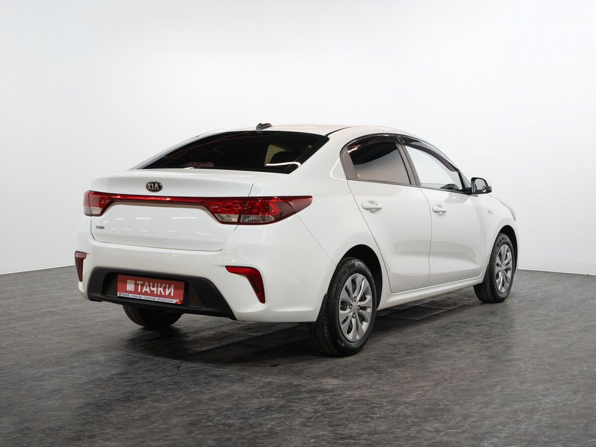 Kia Rio 2017 - фото автомобиля