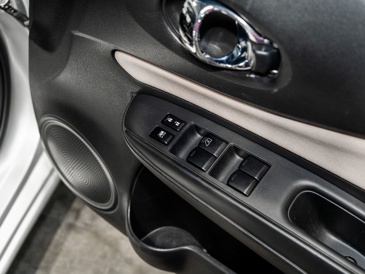 Nissan Note 2018 - фото автомобиля