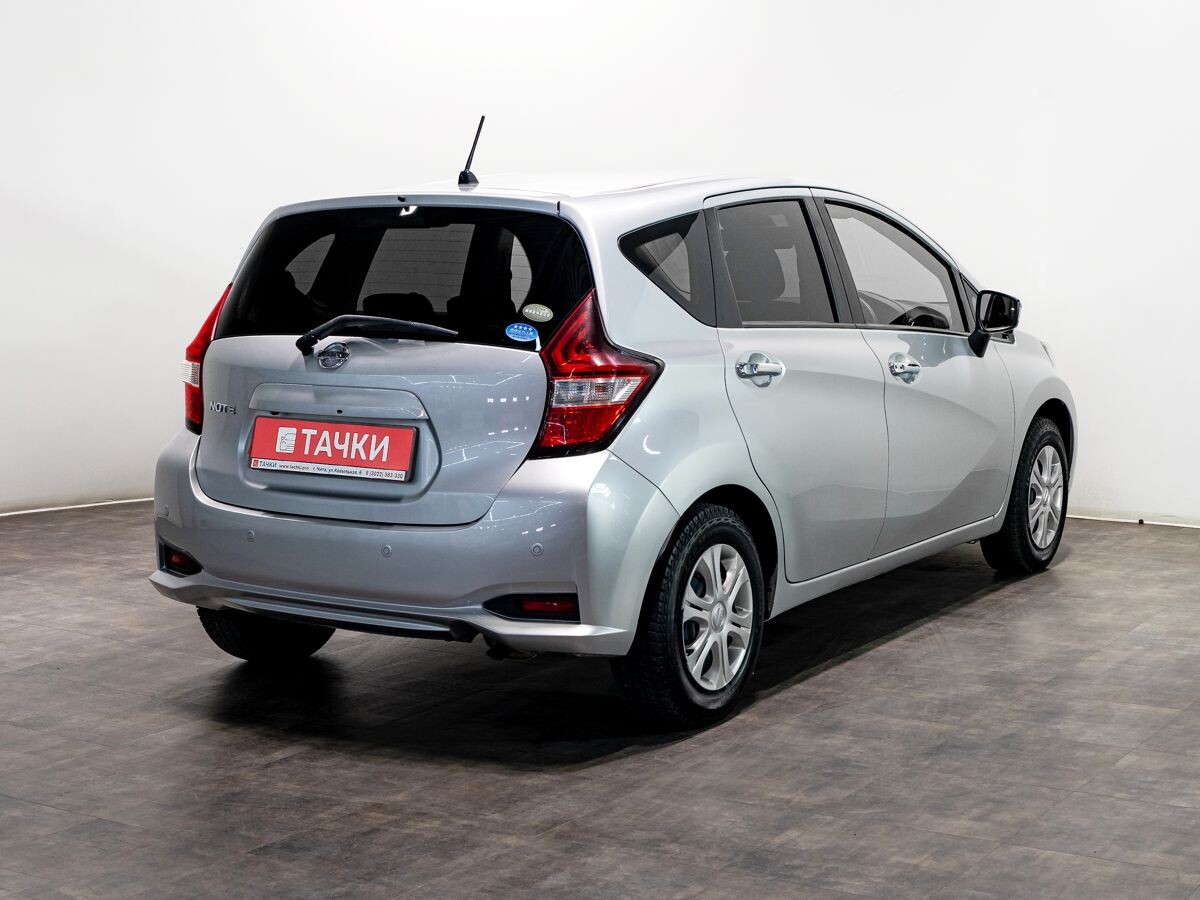 Nissan Note 2018 - фото автомобиля