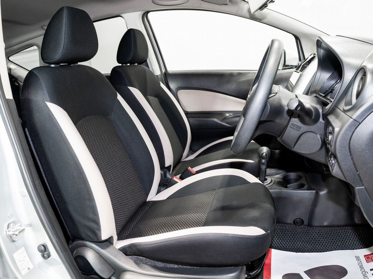 Nissan Note 2018 - фото автомобиля