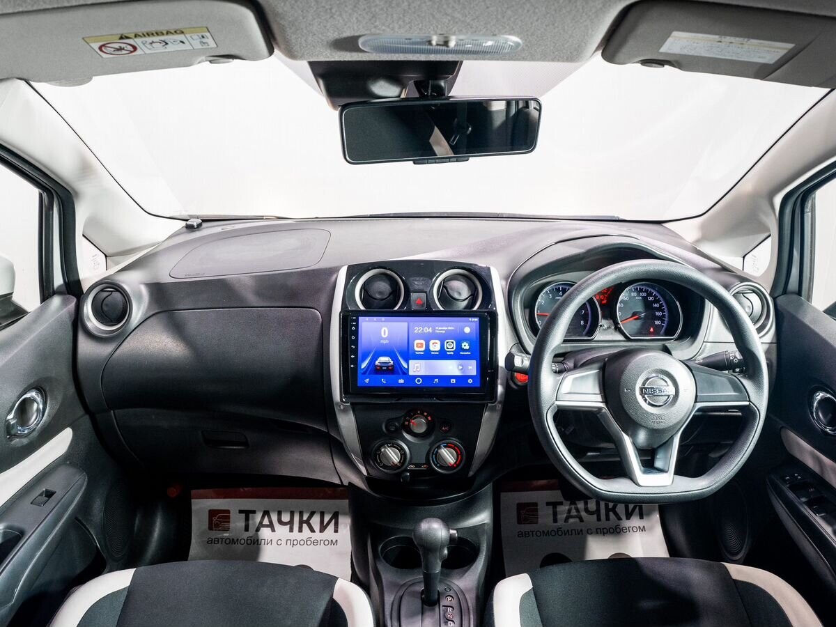 Nissan Note 2018 - фото автомобиля