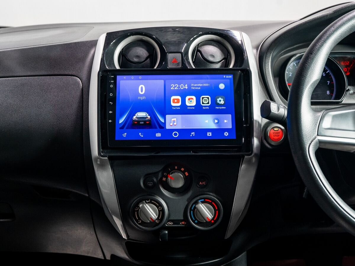 Nissan Note 2018 - фото автомобиля