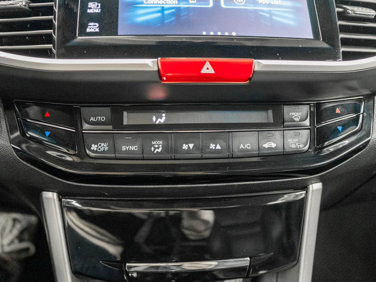 Honda Accord 2017 - фото автомобиля