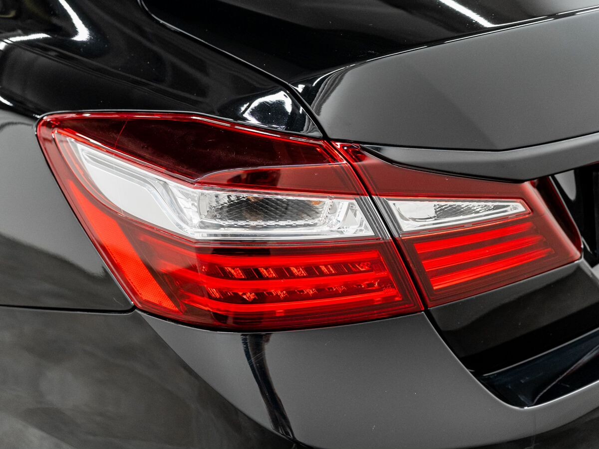 Honda Accord 2017 - фото автомобиля