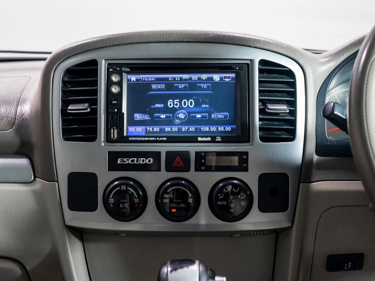 Suzuki Escudo 2003 - фото автомобиля