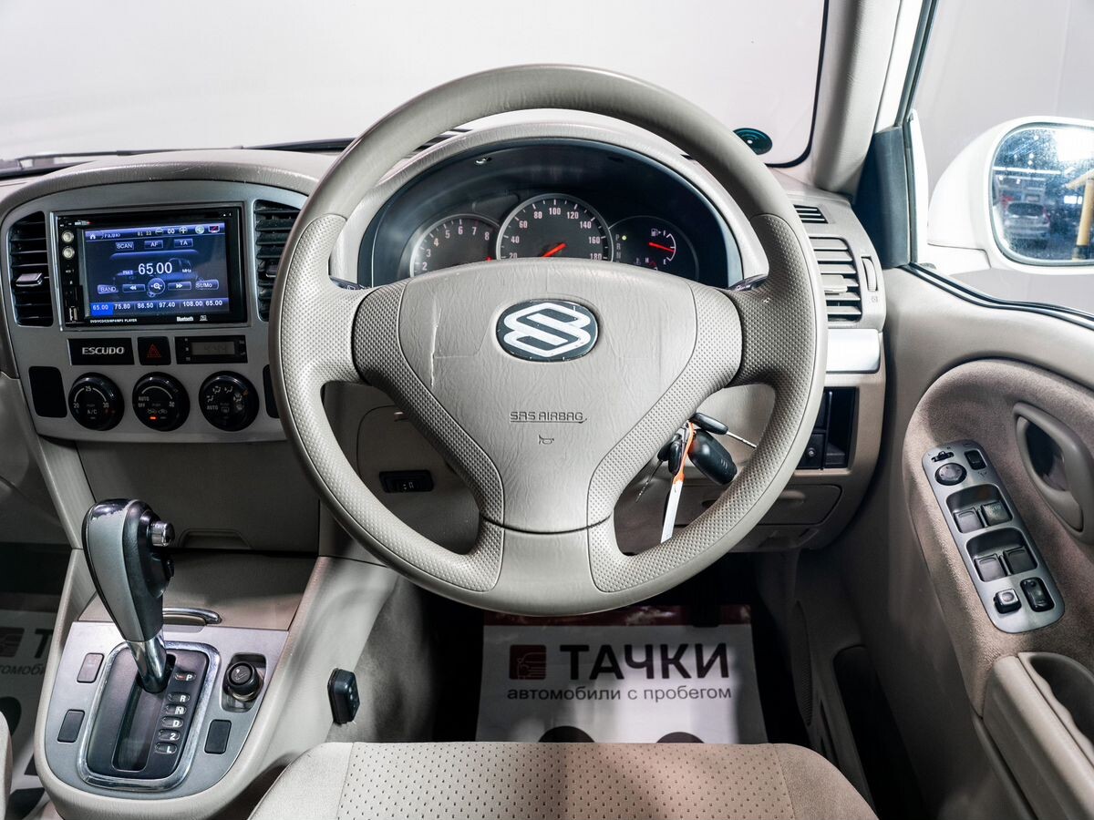 Suzuki Escudo 2003 - фото автомобиля