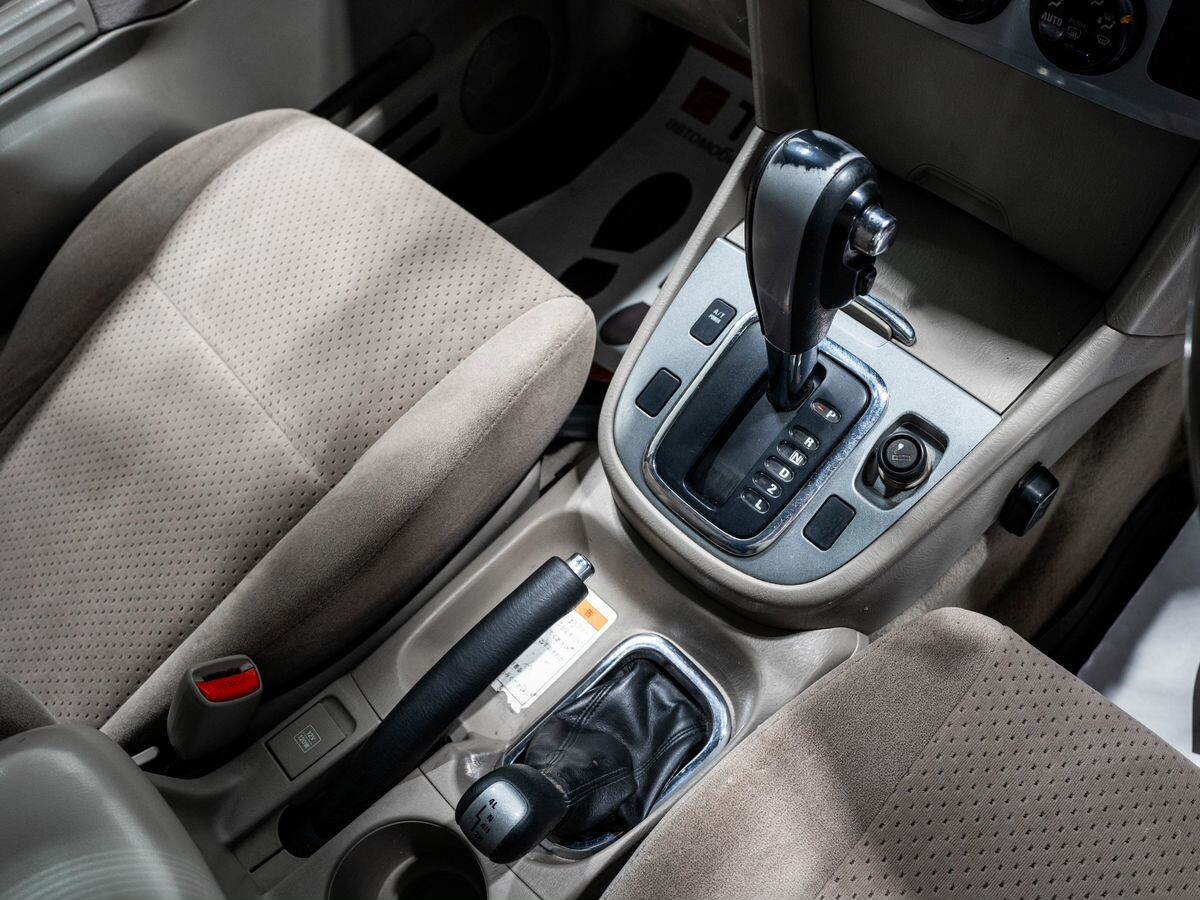 Suzuki Escudo 2003 - фото автомобиля