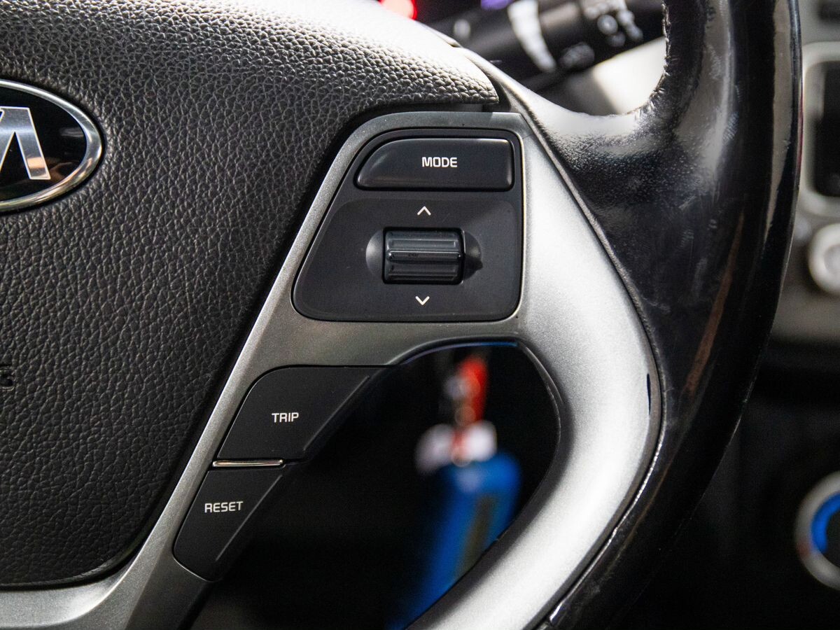 Kia Rio 2016 - фото автомобиля