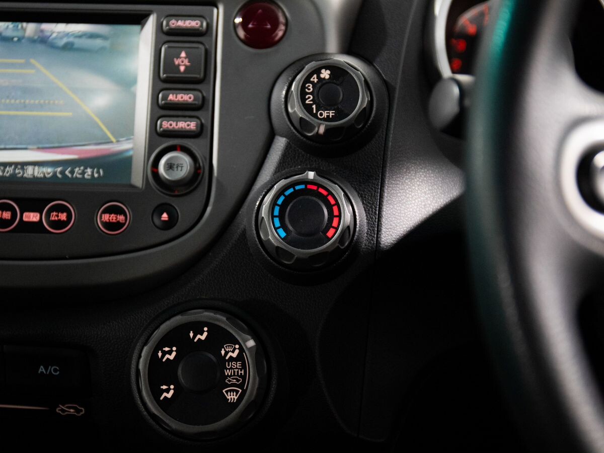 Honda Fit 2009 - фото автомобиля