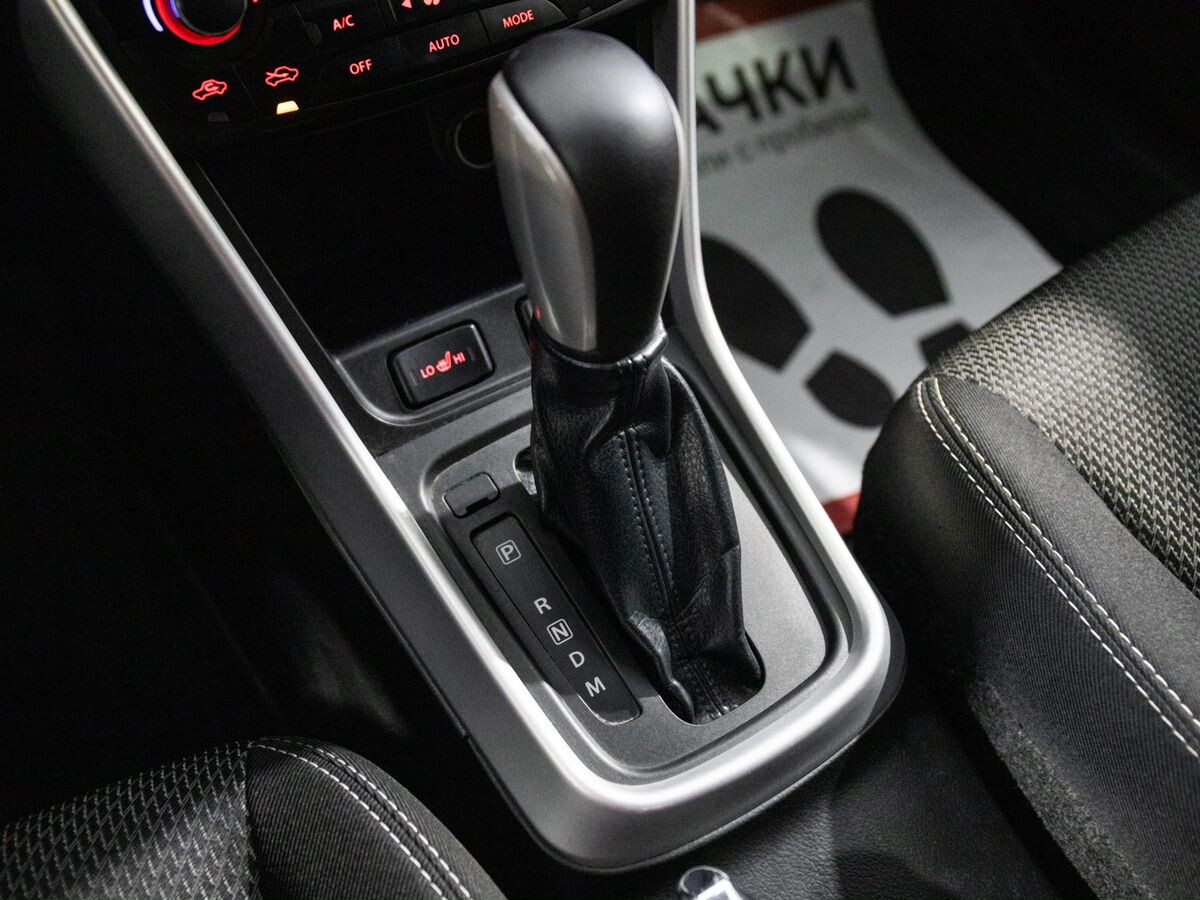 Suzuki SX4 2014 - фото автомобиля