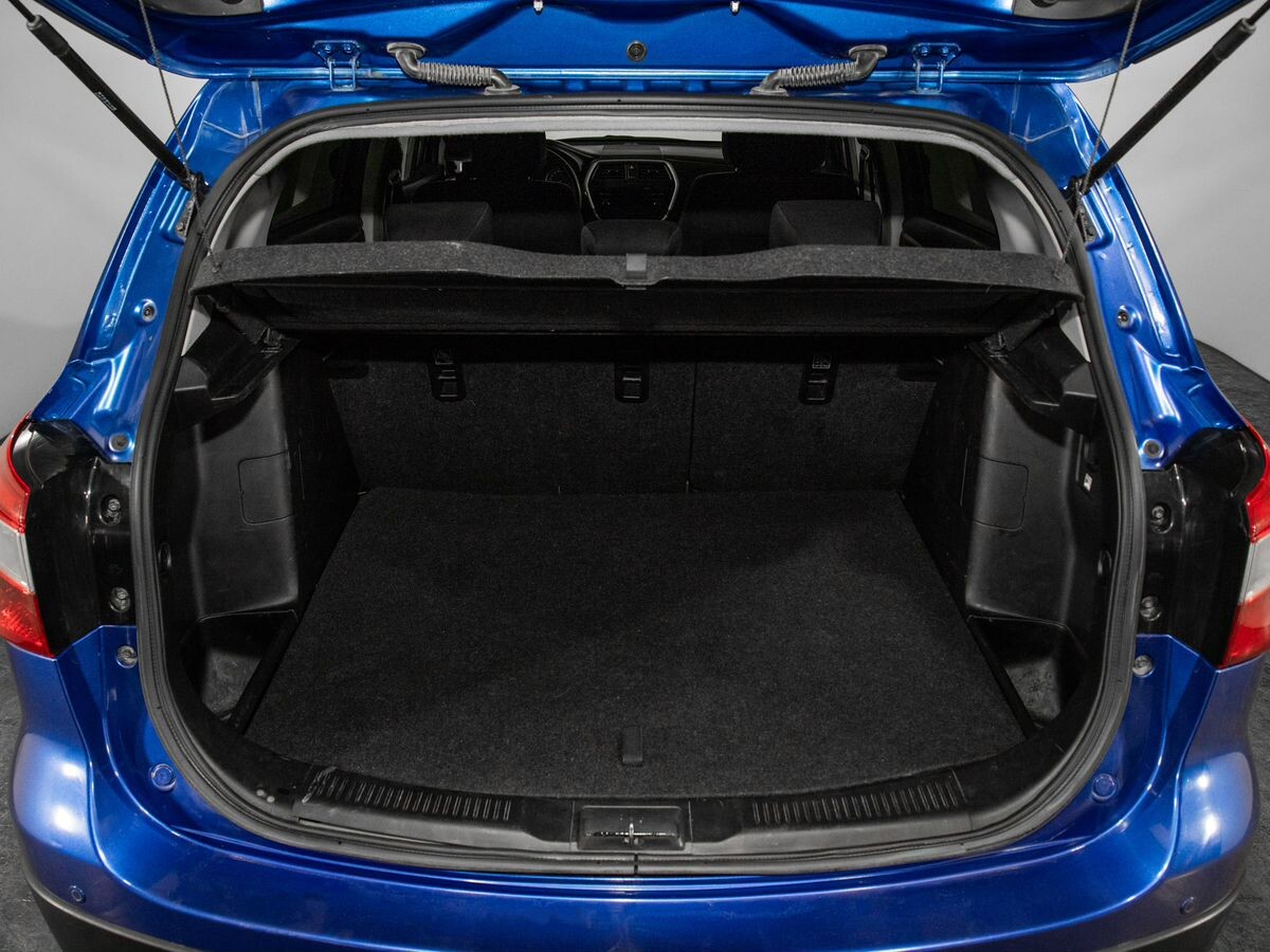 Suzuki SX4 2014 - фото автомобиля