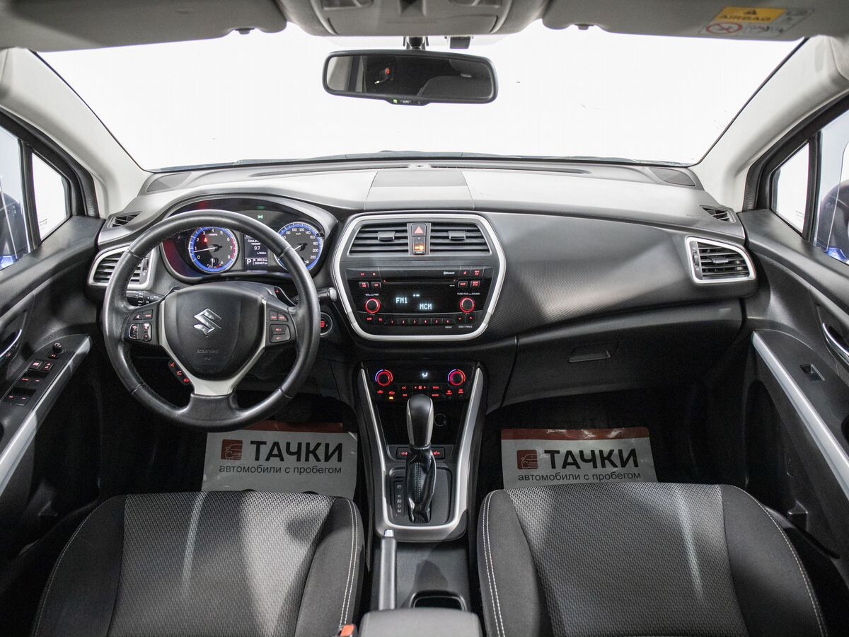 Suzuki SX4 2014 - фото автомобиля