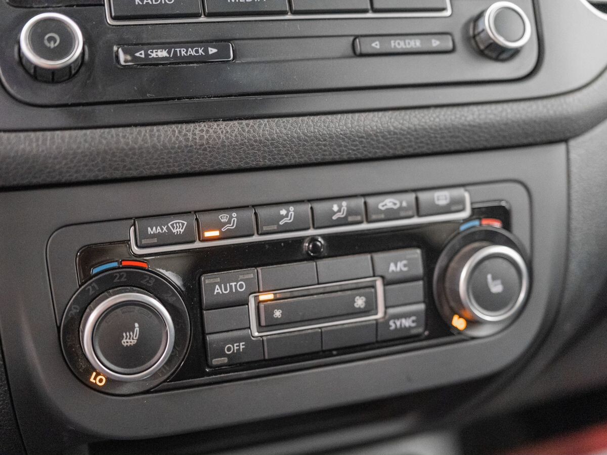 Volkswagen Golf Plus 2012 - фото автомобиля