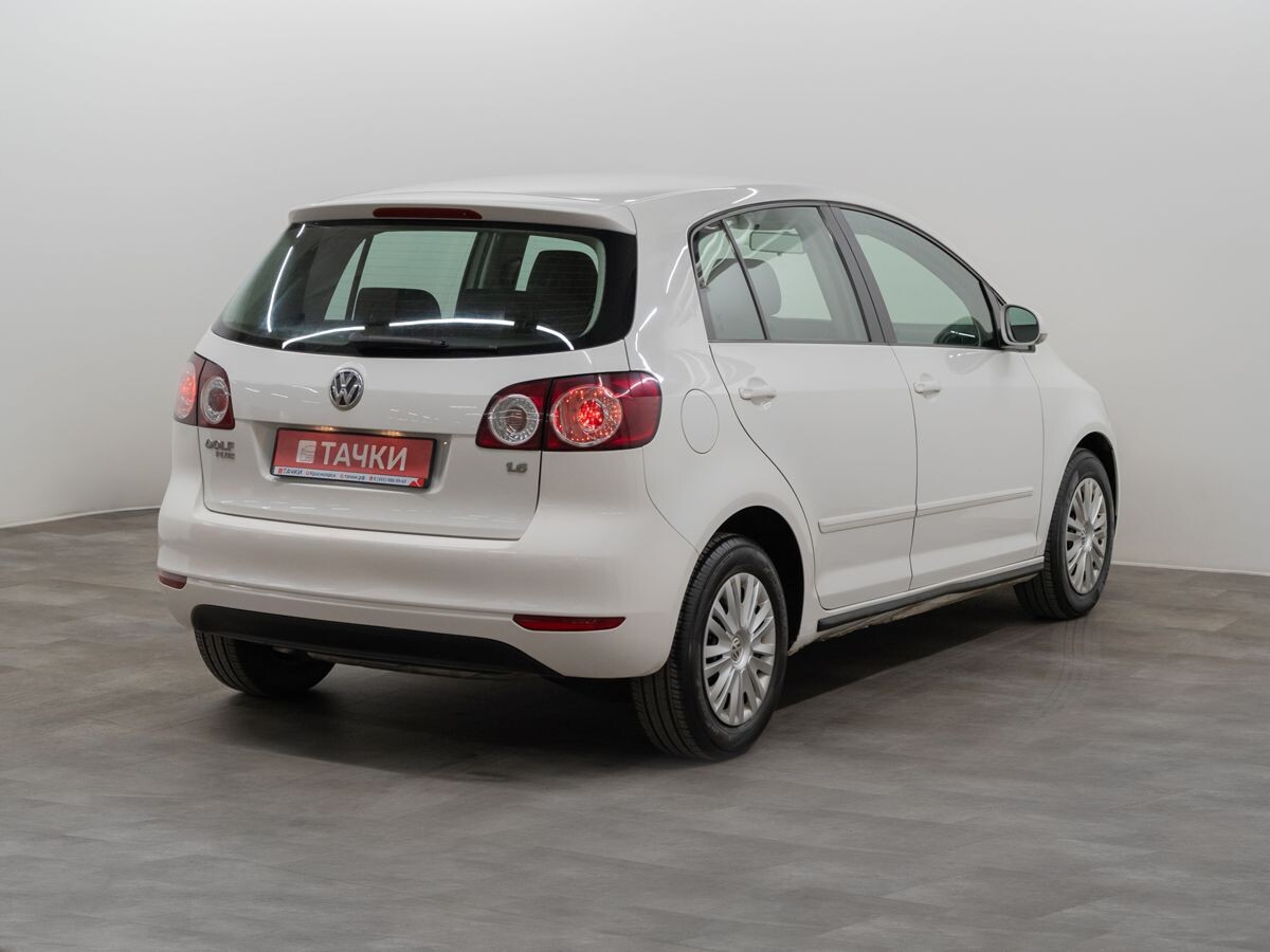 Volkswagen Golf Plus 2012 - фото автомобиля