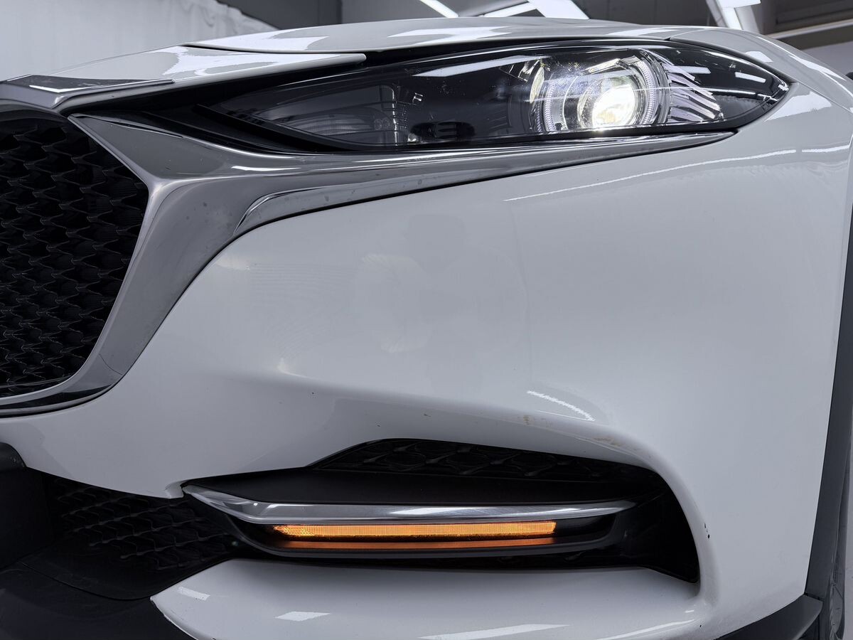 Mazda CX-4 2023 - фото автомобиля