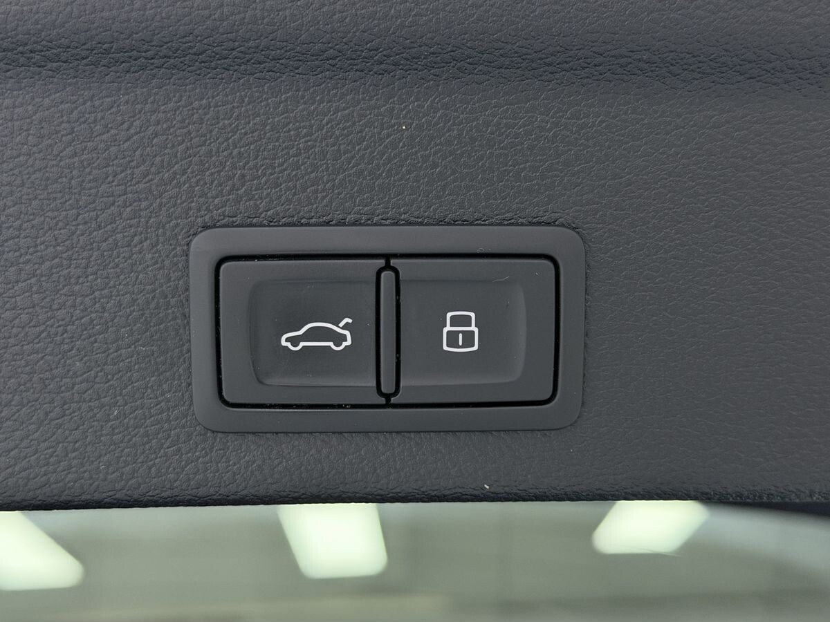 Audi Q3 Sportback 2022 - фото автомобиля