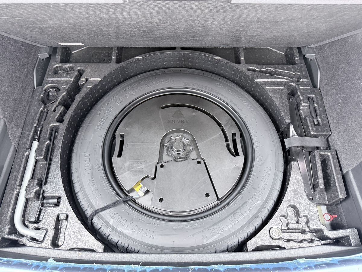 Audi Q3 Sportback 2022 - фото автомобиля