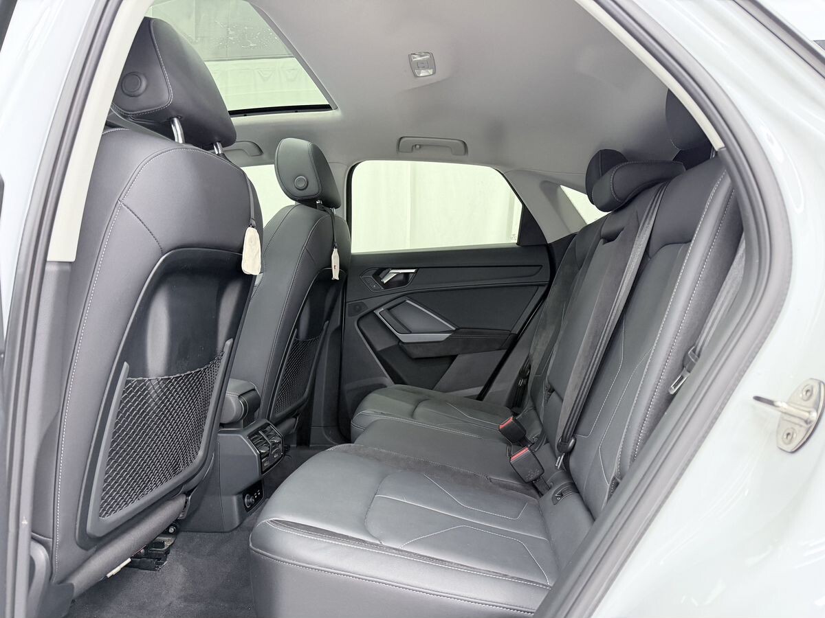 Audi Q3 Sportback 2022 - фото автомобиля