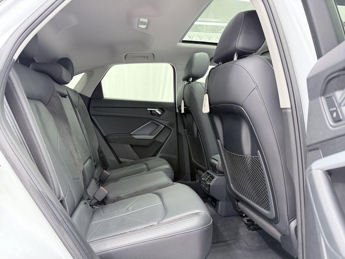 Audi Q3 Sportback 2022 - фото автомобиля