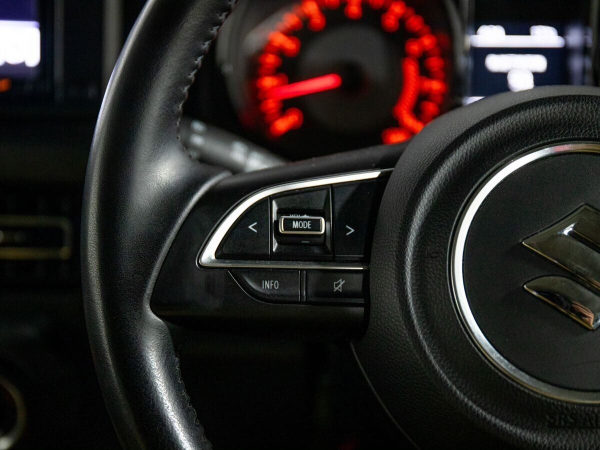 Suzuki Jimny Sierra 2021 - фото автомобиля