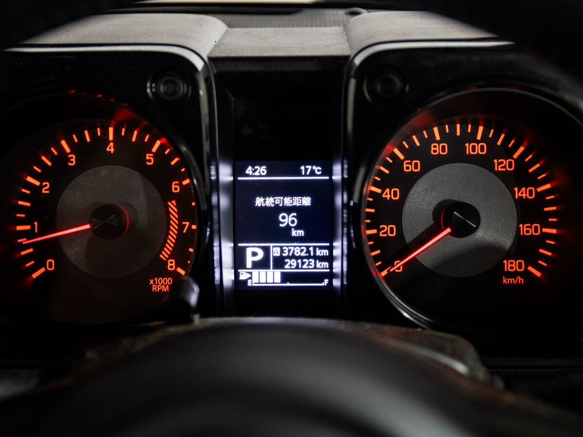 Suzuki Jimny Sierra 2021 - фото автомобиля