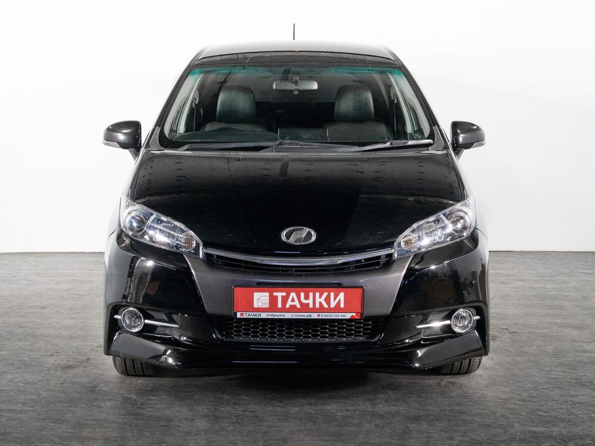 Toyota Wish 2016 - фото автомобиля