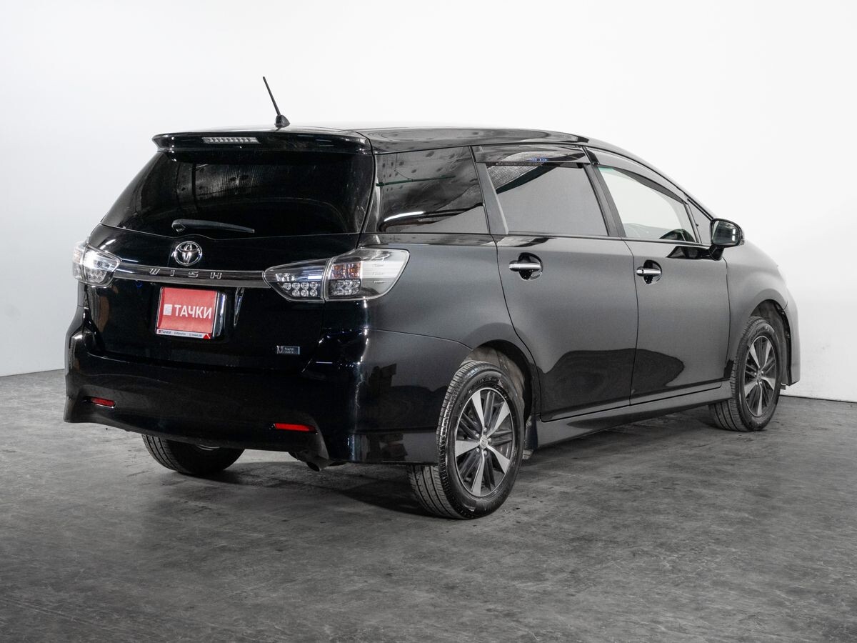 Toyota Wish 2016 - фото автомобиля