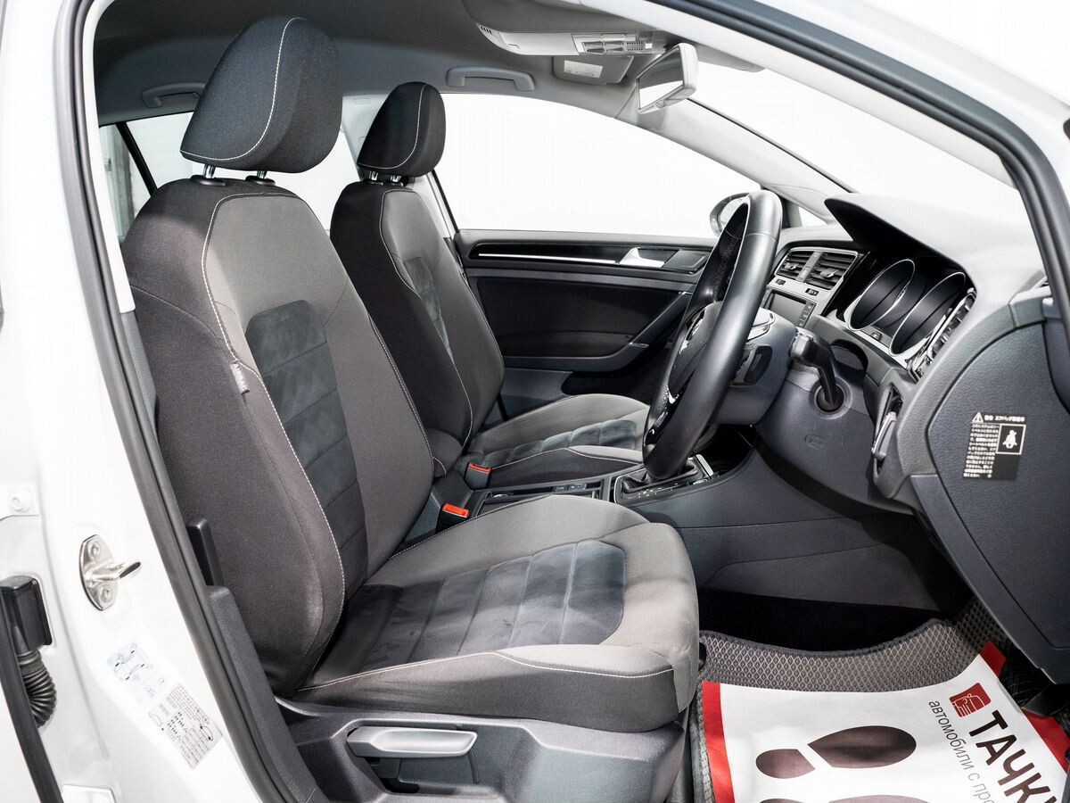 Volkswagen Golf 2014 - фото автомобиля