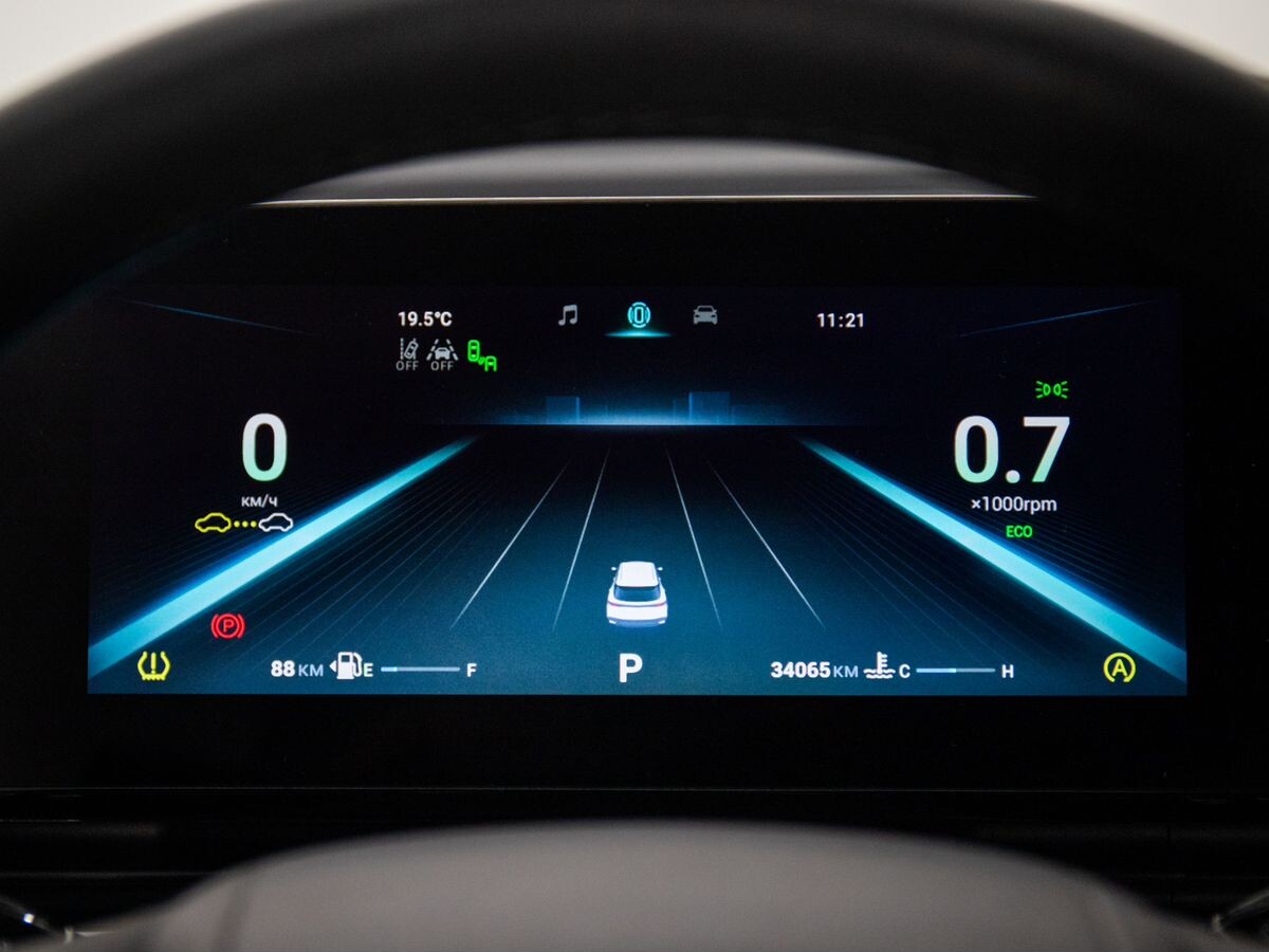 OMODA C5 2023 - фото автомобиля