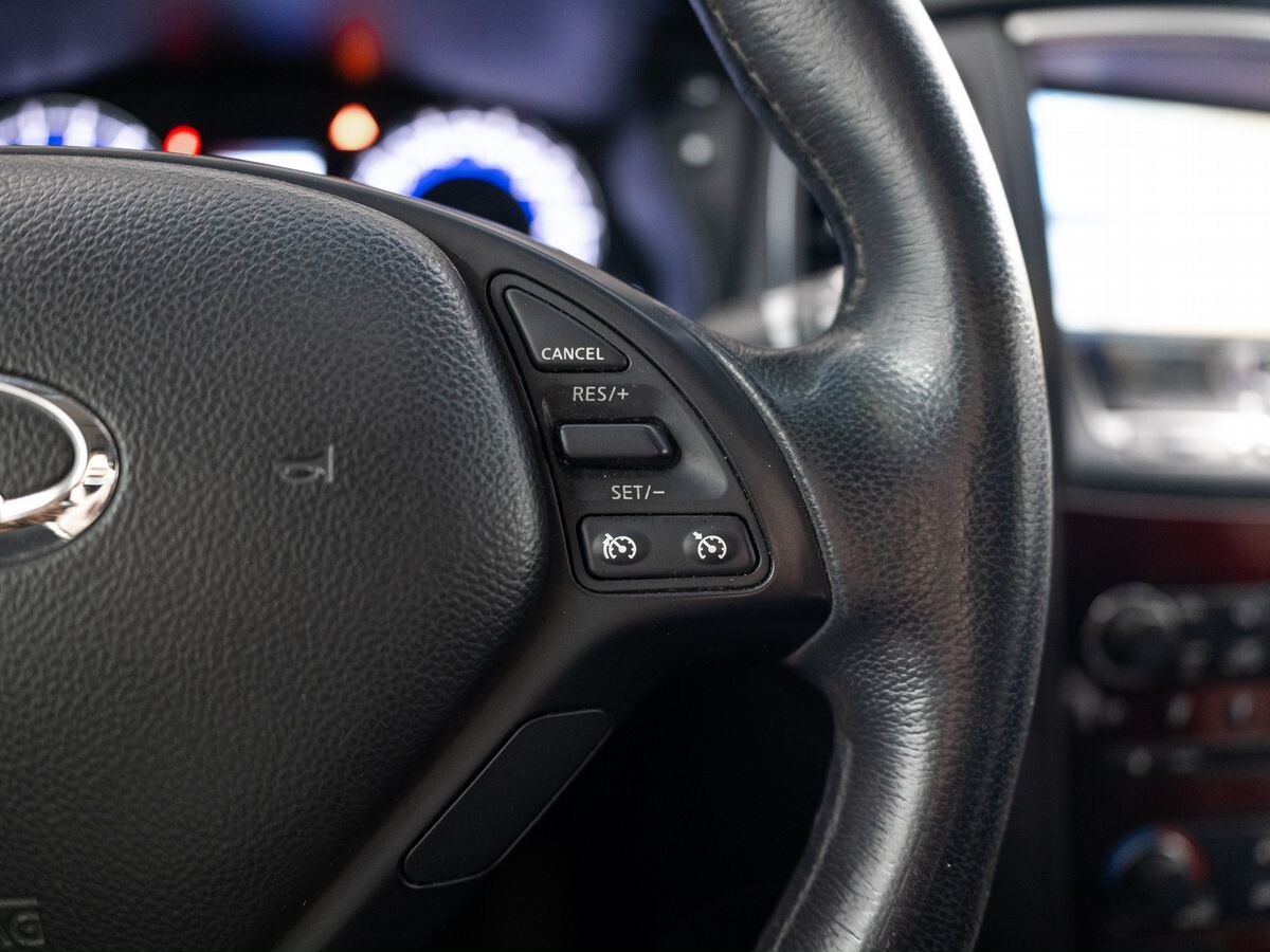 Infiniti EX25 2012 - фото автомобиля