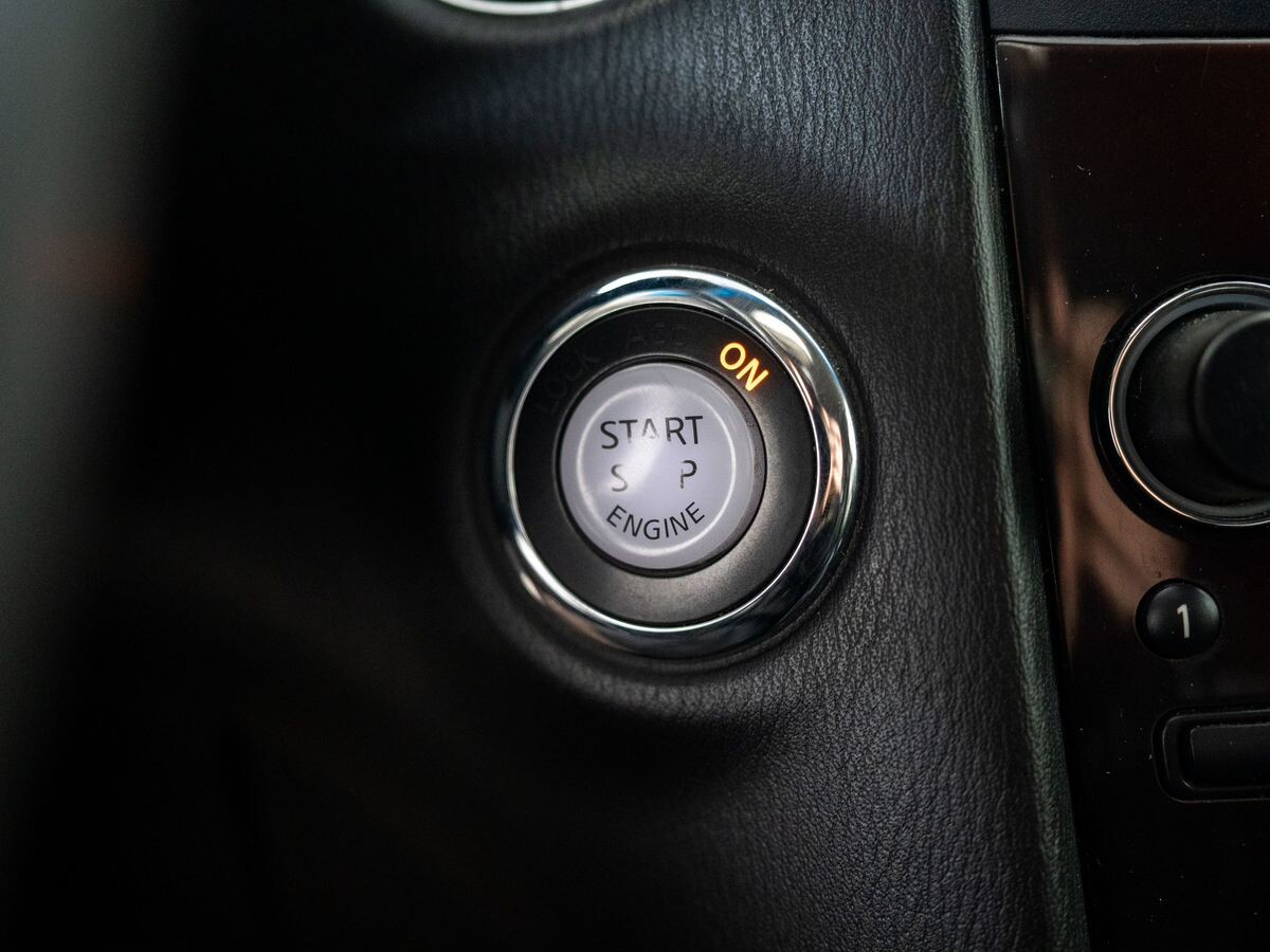 Infiniti EX25 2012 - фото автомобиля