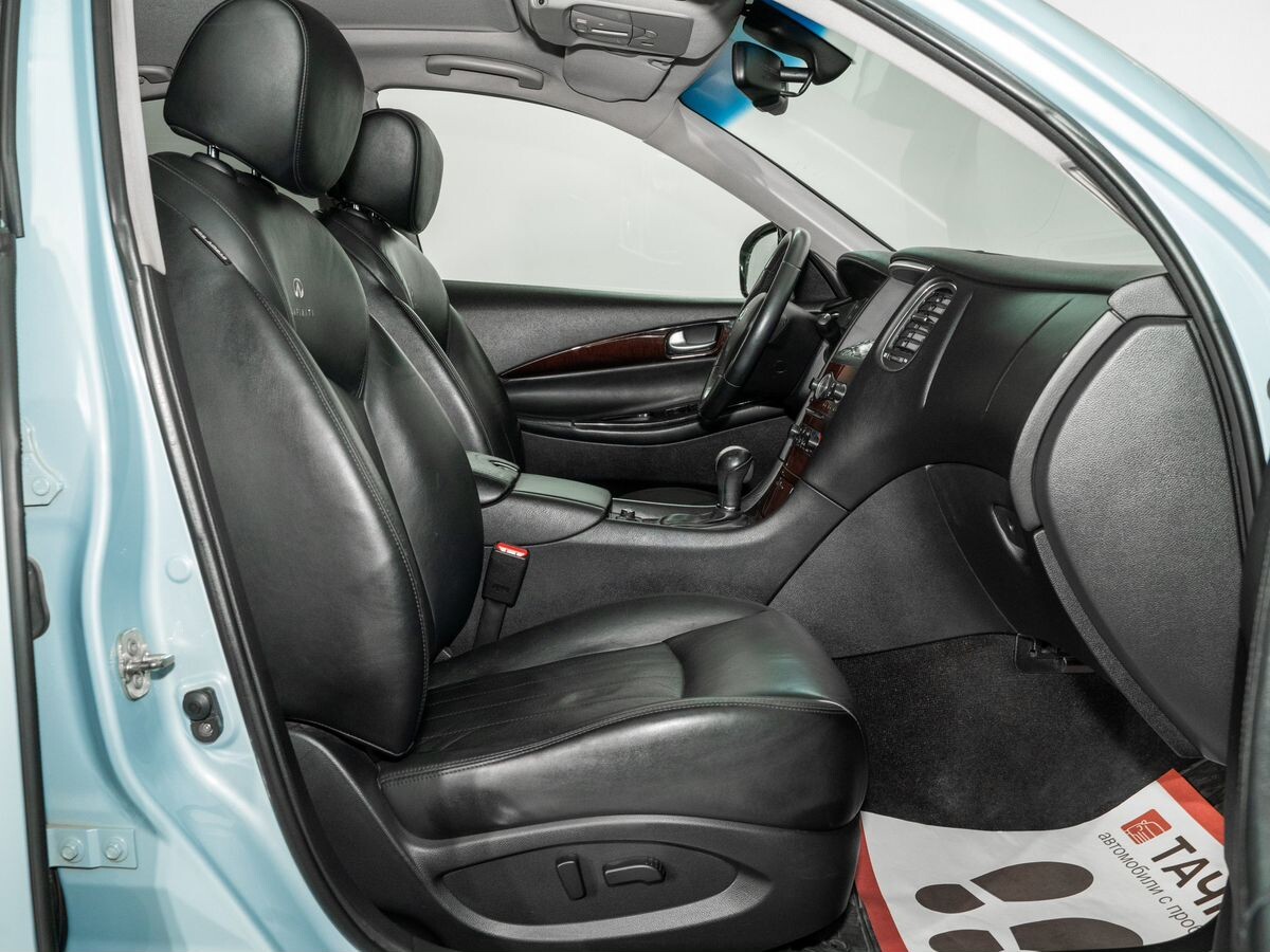 Infiniti EX25 2012 - фото автомобиля
