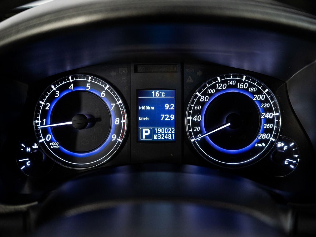 Infiniti EX25 2012 - фото автомобиля