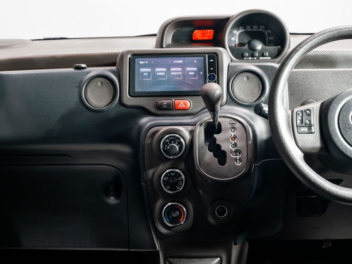 Toyota Spade 2013 - фото автомобиля