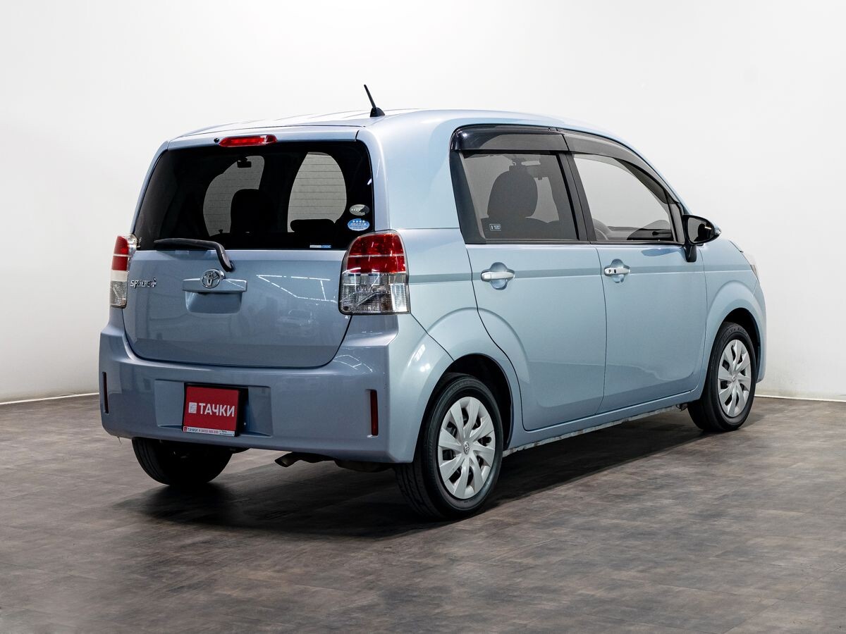 Toyota Spade 2013 - фото автомобиля