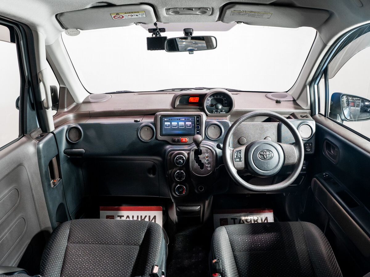Toyota Spade 2013 - фото автомобиля