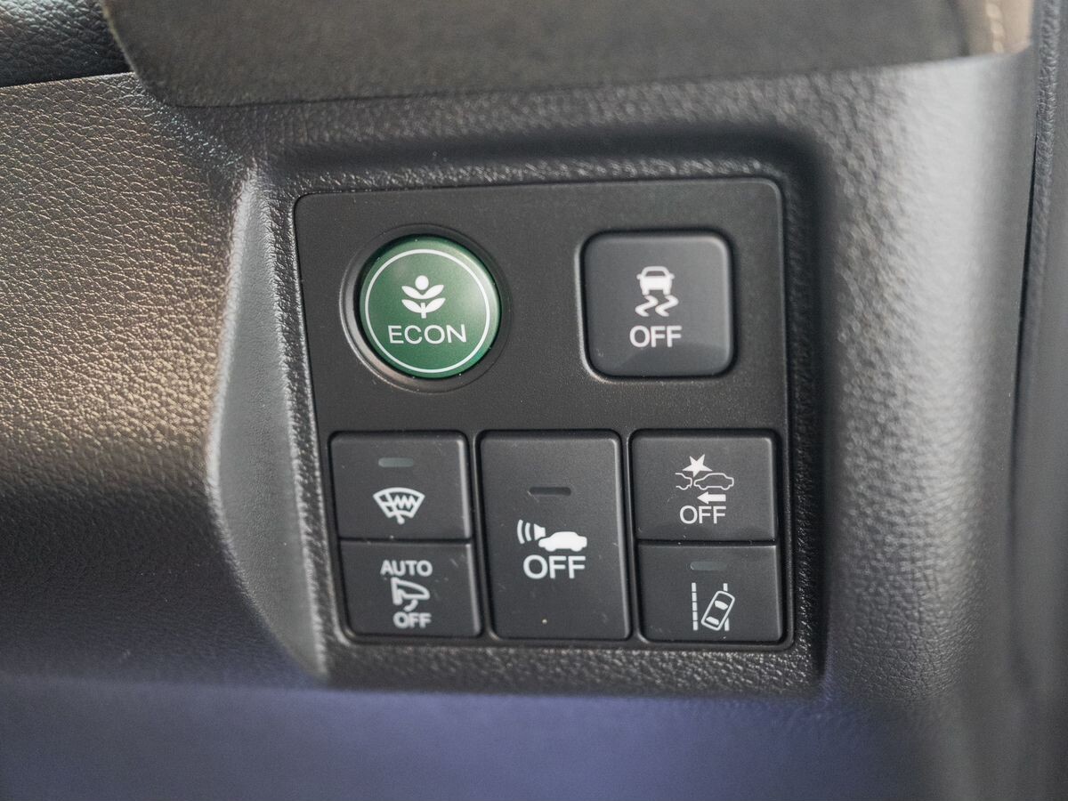 Honda Vezel 2017 - фото автомобиля